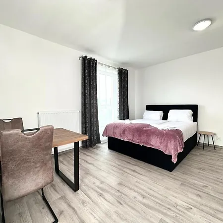 Sky Apartments 503 Plzen Exterior photo