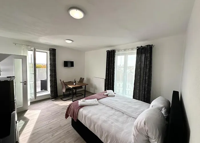 Sky Apartments 503